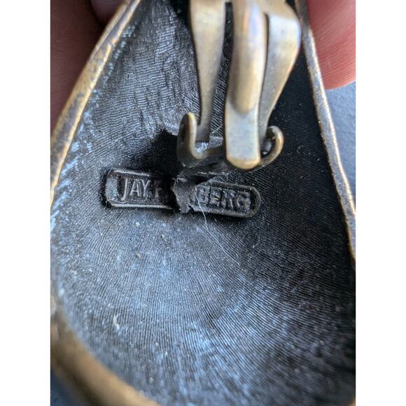 Vtg Jay Feinberg Strongwater MASSIVE Modernist Brass Teardrop Clip On Earrings - Picture 6 of 7